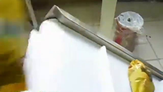 Вертикальная упаковочная машина - вертикалка - упаковка кофе в пакеты из пленки SAM 0920 смотреть онлайн