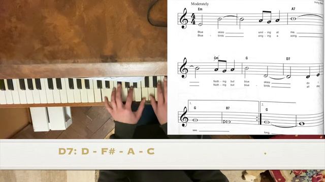 Blue Skies (Irving Berlin) - Easy Piano Arrangement смотреть онлайн