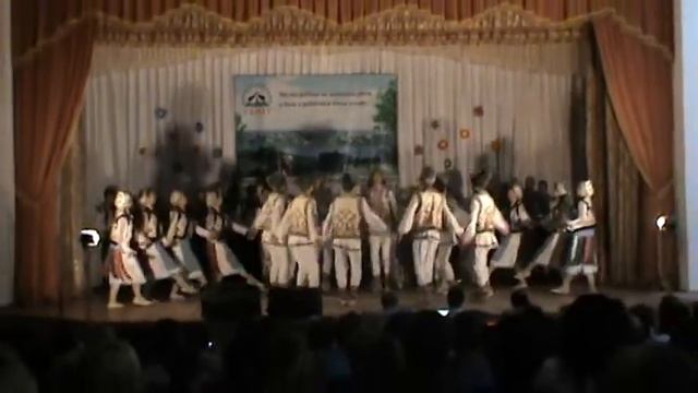 Молдавский народный танец смотреть онлайн