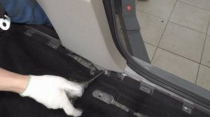 How to remove front seatbelt VW Golf 6