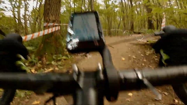 Гравийный велосипед на кросс-кантри гонке - посмотрите, что из этого вышло! смотреть онлайн