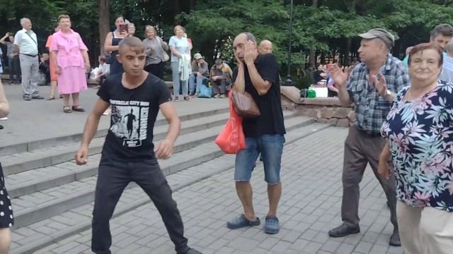 02.07.2023.Жахнем.Виктор Королёв.В Гомельском парке. смотреть онлайн