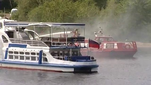 В Ярославле прошли учения спасателей смотреть онлайн