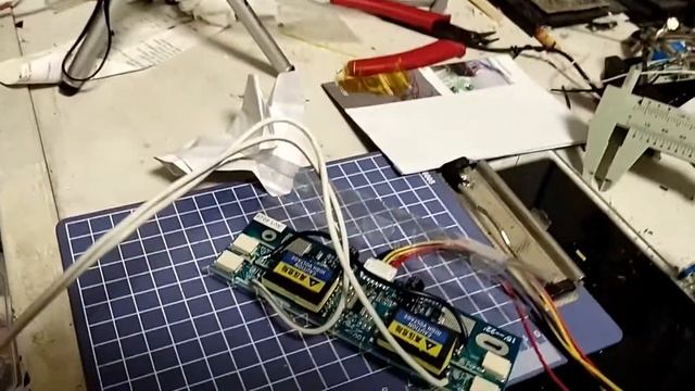 How I Hacked And Damaged My CCFL Inverter Board For High Voltage Arcs