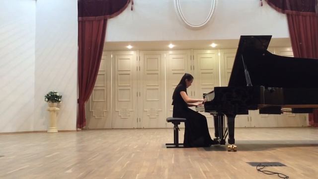 Ф.Лист. Венгерская рапсодия No11 Исполняет Ян Жуйяо (Китай) смотреть онлайн