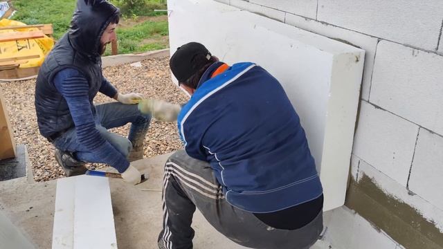 Начинаем работы по утеплению и отделке фасадов дома, построенного из газобетона, СФТК Ceresit смотреть онлайн