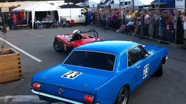 Ford GT40's tanken @ 6 uur van Spa 1 смотреть онлайн