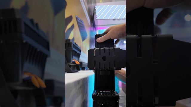 световой прибор на аккумуляторах для интерьерного освещения laserfx.ru смотреть онлайн