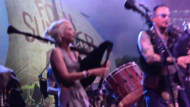 Corvus Corax Feat. Idisi - Chou Chou Sheng (Folk Summer Fest 2016)