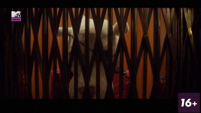 Storm Queen - Look Right Through MTV Dance смотреть онлайн