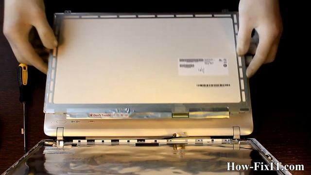 Sony VAIO SVF152A29V (SVF1521N1RW) Screen Replacement, замена дисплея ноутбука