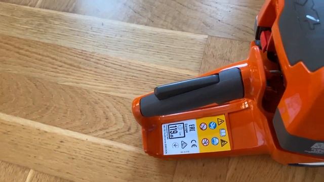 Husqvarna 592XP (92.7cc | 7.6HP) Unboxing And First Start