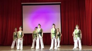 "Всё о той весне". Хореографический ансамбль "Непоседы"