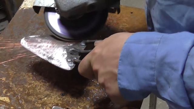 Тяпка- культиватор из старого мастерка!!! смотреть онлайн