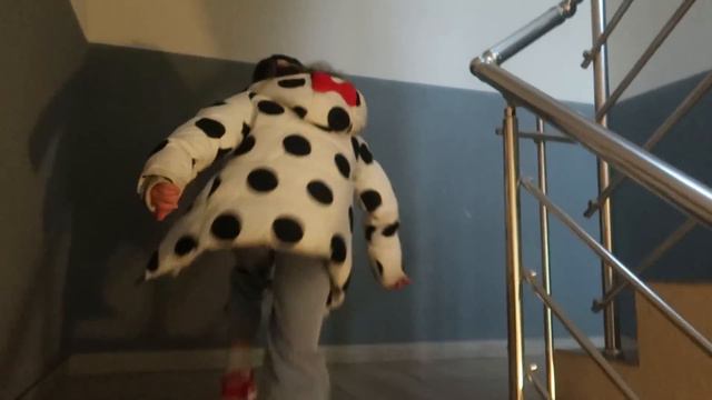 ELLE S'APPELE KATY! Elle PARLE a KAMILIA - (SCENARIO massilya papa) смотреть онлайн