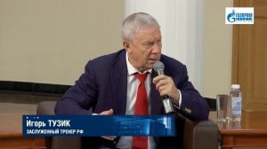 Открытие чемпионата по хоккею с шайбой среди мужских команд ООО "Газпром добыча Уренгой"