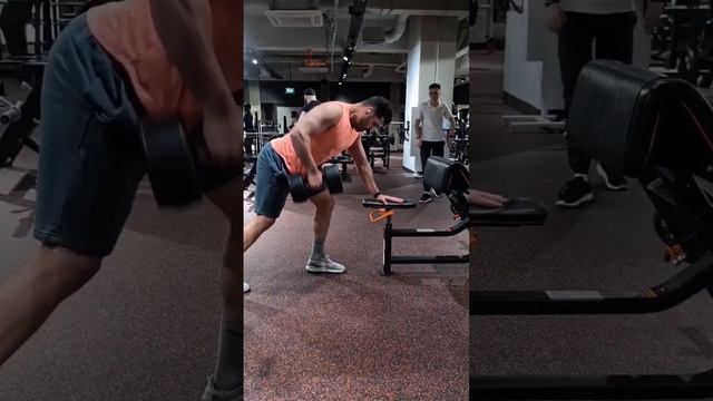 Как на счёт потренить спину? #спортзал #спорт #тренировка #спина #фитнес #gym #москва #workout #fit смотреть онлайн