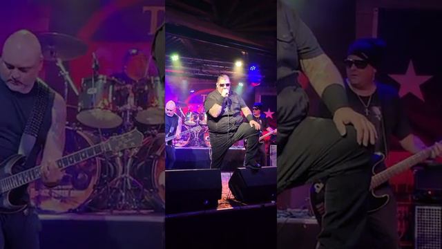 Black Wings (Godless) - Danzig tribute - Last Caress (Metallica cover) - The Concert Pub North смотреть онлайн