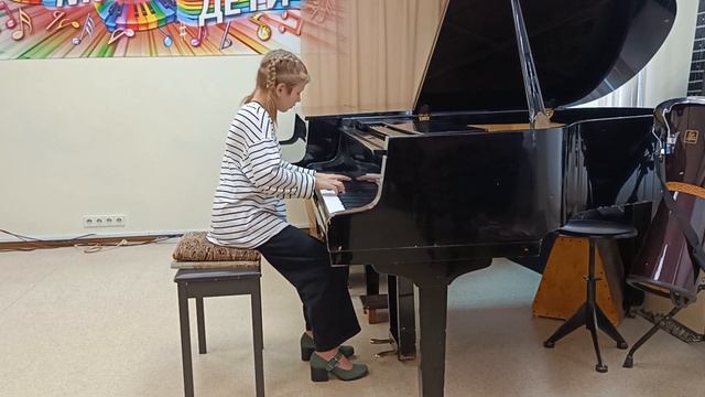 П.Чайковский. Неаполитанская песенка.Исполняет Савина Кира смотреть онлайн