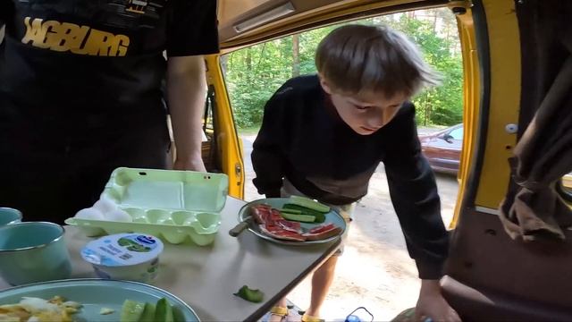 На машине в Беларусь. ЧАСТЬ 2. Минский аквапарк, МИР, НЕСВИЖ, ГРОДНО. смотреть онлайн