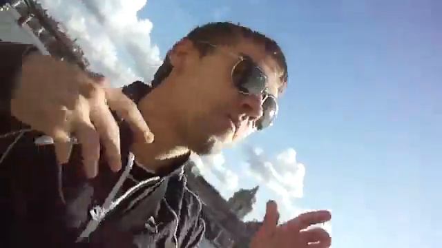 Парень поет французкий рэп смотреть онлайн