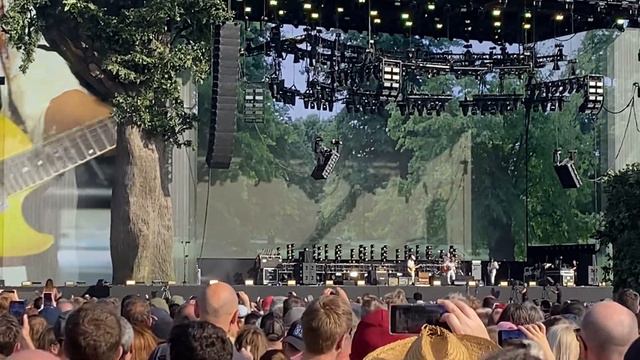 Pixies - Here Comes Your Man, live at BST Hyde Park, London 08/07/2022 смотреть онлайн