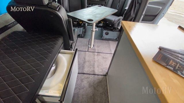 Mercedes Sprinter 170WB 4x4 Off Road Travel Van смотреть онлайн