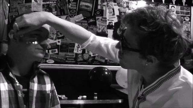 Will Wood and the Tapeworms Interview By: Rob Smittix of Fr.U.N.T. смотреть онлайн