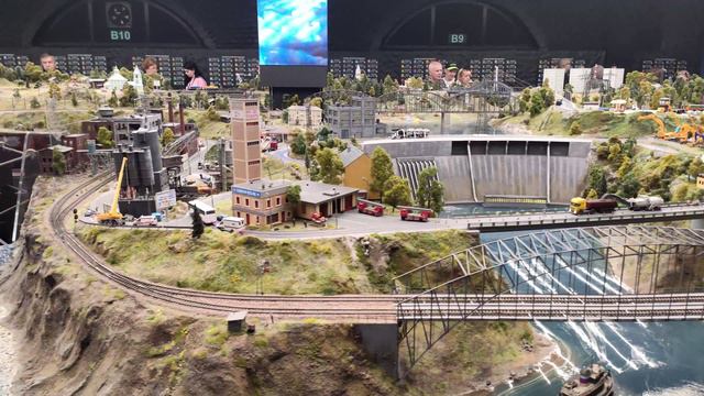 ГРАНТ МАКЕТ РОССИЯ 27.08.24 г .Россия в миниатюре. смотреть онлайн