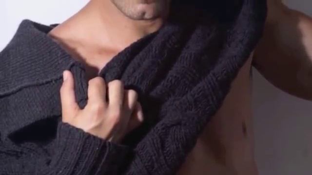 Madonna Girl Gone Wild Club Remix featuring Karim Barcelo смотреть онлайн