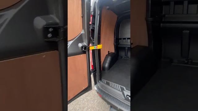 2022 Ford Transit Custom 320 EcoBlue Limited смотреть онлайн
