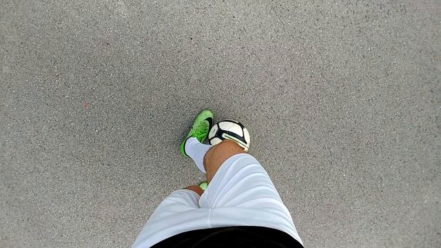 TRY THIS! Learn New STREET Football Skills 2020 - Tutorial part 5 | UFS2000 смотреть онлайн