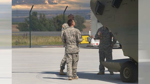 Außergewöhnliche und einmalige Landung in Kassel Calden Boeing- CH-47 Chinook. смотреть онлайн