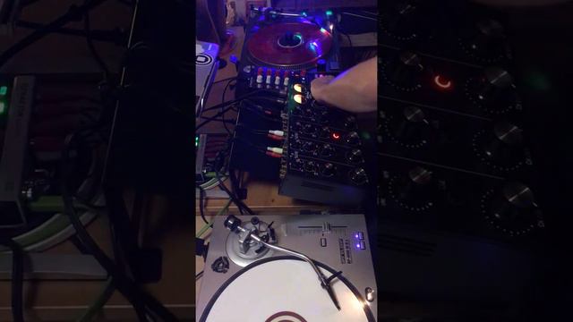 Groovefella @ Home - Tech House [MasterSounds Radius 4] смотреть онлайн