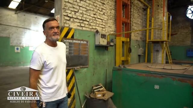 VENTA NAVES INDUSTRIALES / 1900m2 / 25 de mayo 1400 Lanús  CIVEIRA BIENES RAICES