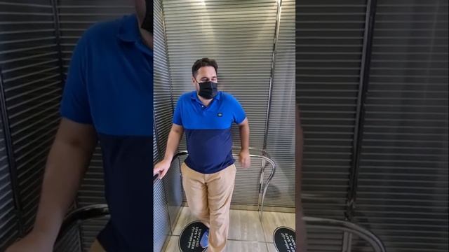 At.Mosphere Restaurant in burj khalifa visit. смотреть онлайн