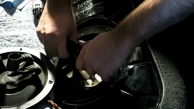 Long Crank On Your BMW E90 335i? Fuel Pressure Regulator Replacement DIY смотреть онлайн
