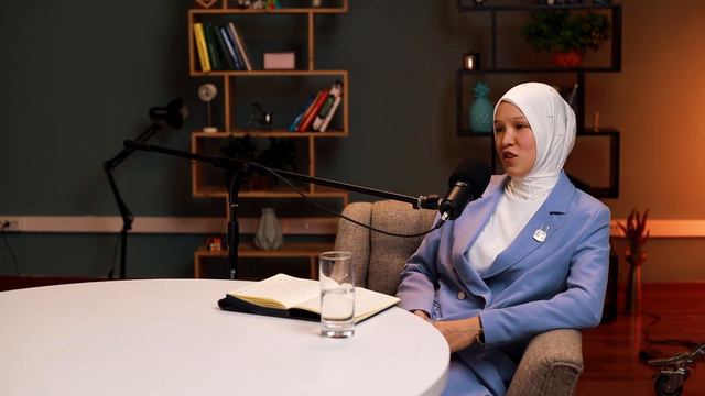 Просто о женском в Исламе. Права и обязанности замужней женщины через призму ислама смотреть онлайн