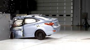 Краш-тест Hyundai Solaris 1 и 2 поколения - Solaris | Accent safety test