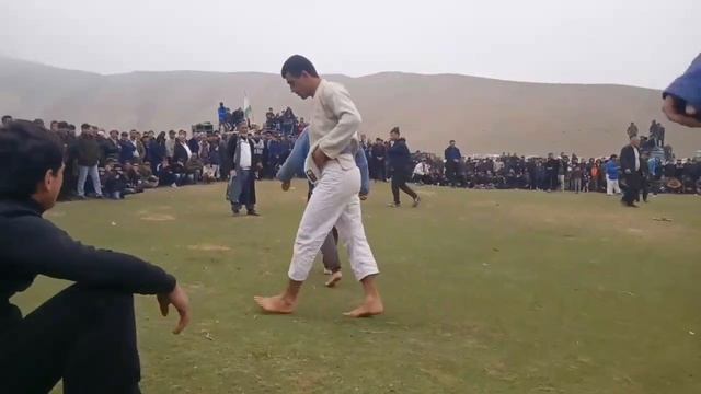 Гуштини Шарифали Палвон дар Огчар смотреть онлайн