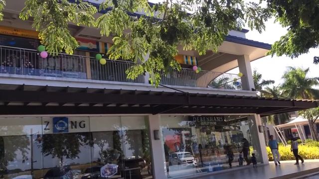 Paseo De Santa Rosa Factory Outlet Store Mall Laguna by HourPhilippines.com смотреть онлайн