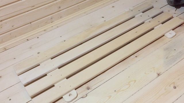 Простая полочка в баню своими руками смотреть онлайн