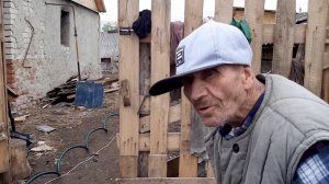 ПОСТРОИЛИ ДЕДУ МАТВЕЮ ТУАЛЕТ!!!