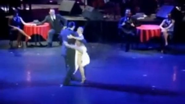 TANGO BRAVO SHOW - The Backstage