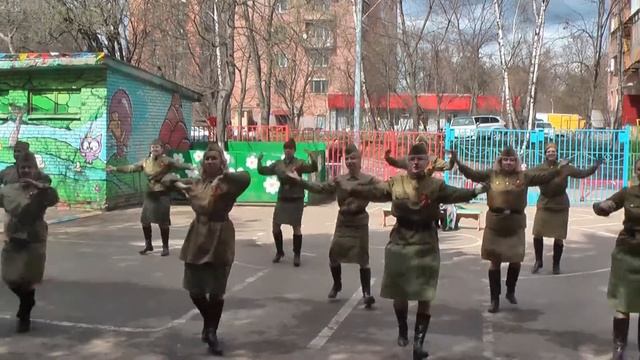 Играй, тальяночка! смотреть онлайн