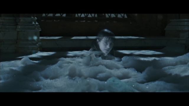 Harry Potter and the Goblet of Fire - Moaning Myrtle scene (HD) смотреть онлайн