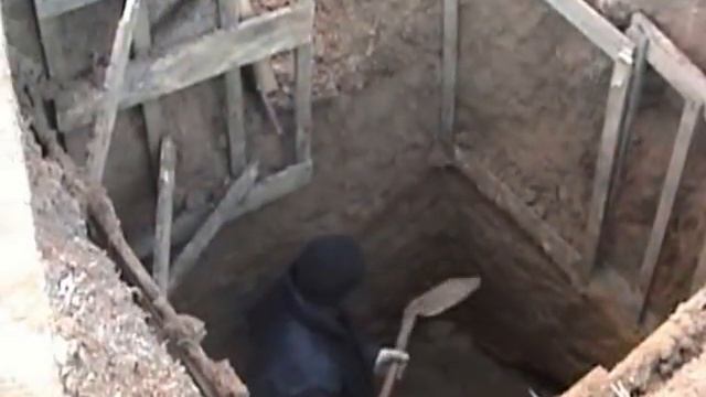 Монтаж септика Юнилос Астра 5.mp4 смотреть онлайн
