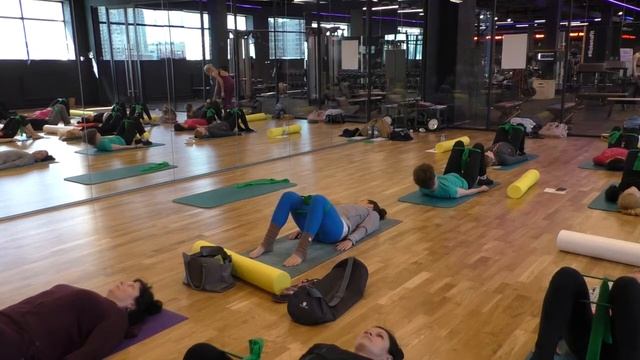 794 Cветлана Грищун Пилатес с лентой и роллом Pilates Weekend AALO смотреть онлайн