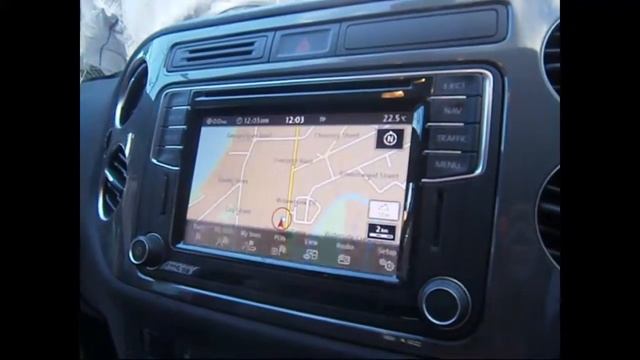 WRECKING 2015 VOLKSWAGEN TIGUAN 2.0 AUTOMATIC (C24818 SATNAV)