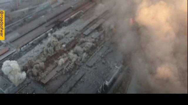 Эпичное видео.Удар по складам завода Азовсталь в Мариуполе. смотреть онлайн